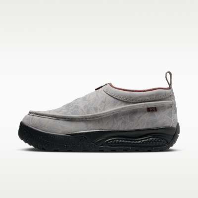 Nike ACG Izy Men's Shoes. Nike SI